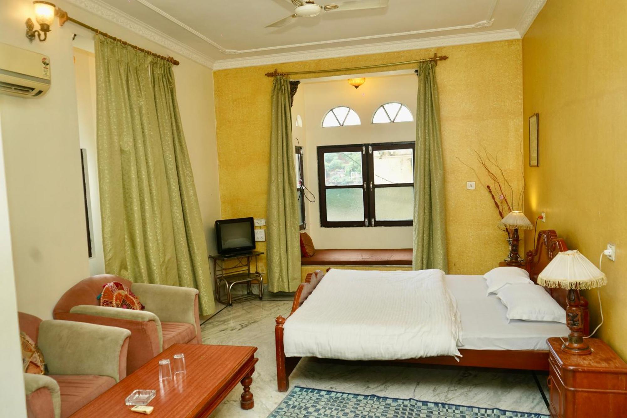 Haveli Katkoun Hotell Būndi Eksteriør bilde