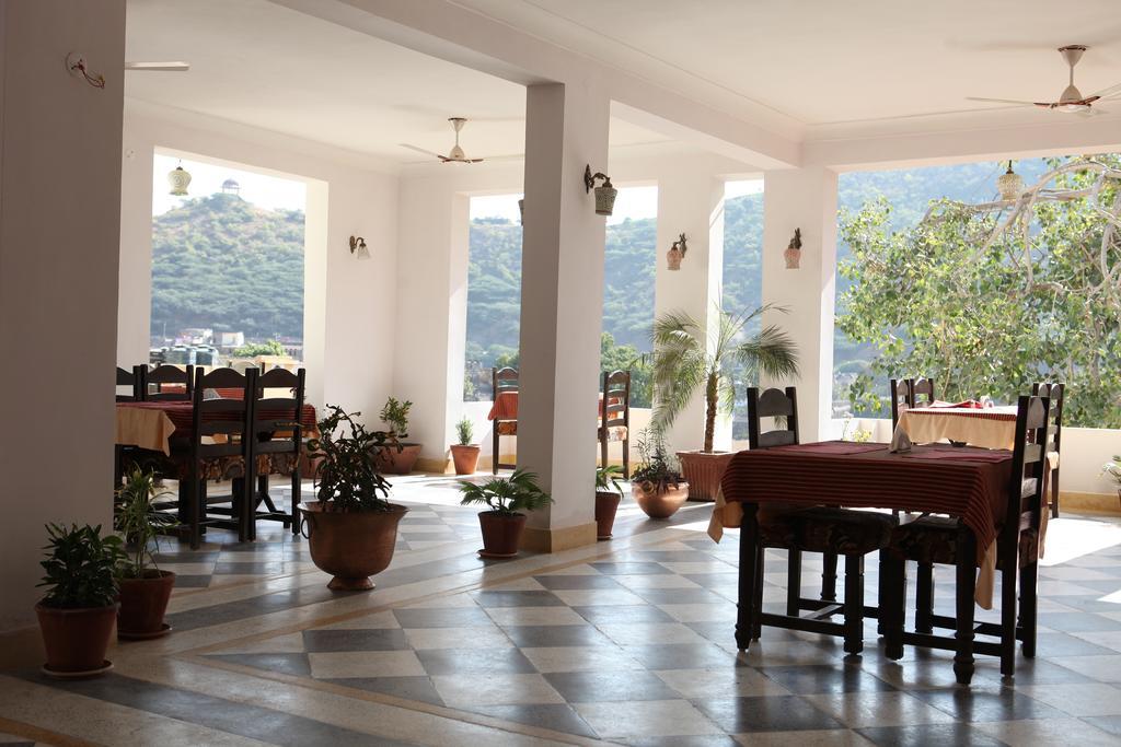 Haveli Katkoun Hotell Būndi Eksteriør bilde